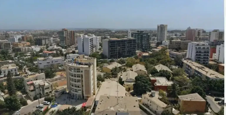 Vue aerienne du quartier point E Dakar 1