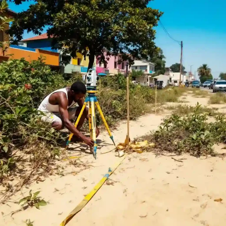 Location-vente au Sénégal en 2025 : comment devenir propriétaire sans crédit bancaire ? 5 Comment acheter un terrain au senegal
